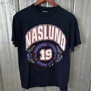 vintage Vancouver Canucks t-shirt features former star player Markus Näslund